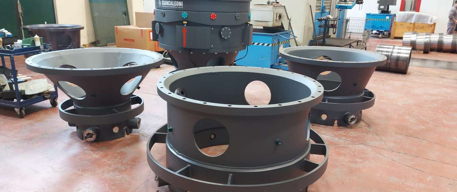 Twister automatico Ciancaleoni per avvitamento tubi di perforazione Twister automatico Ciancaleoni per avvitamento tubi di perforazione